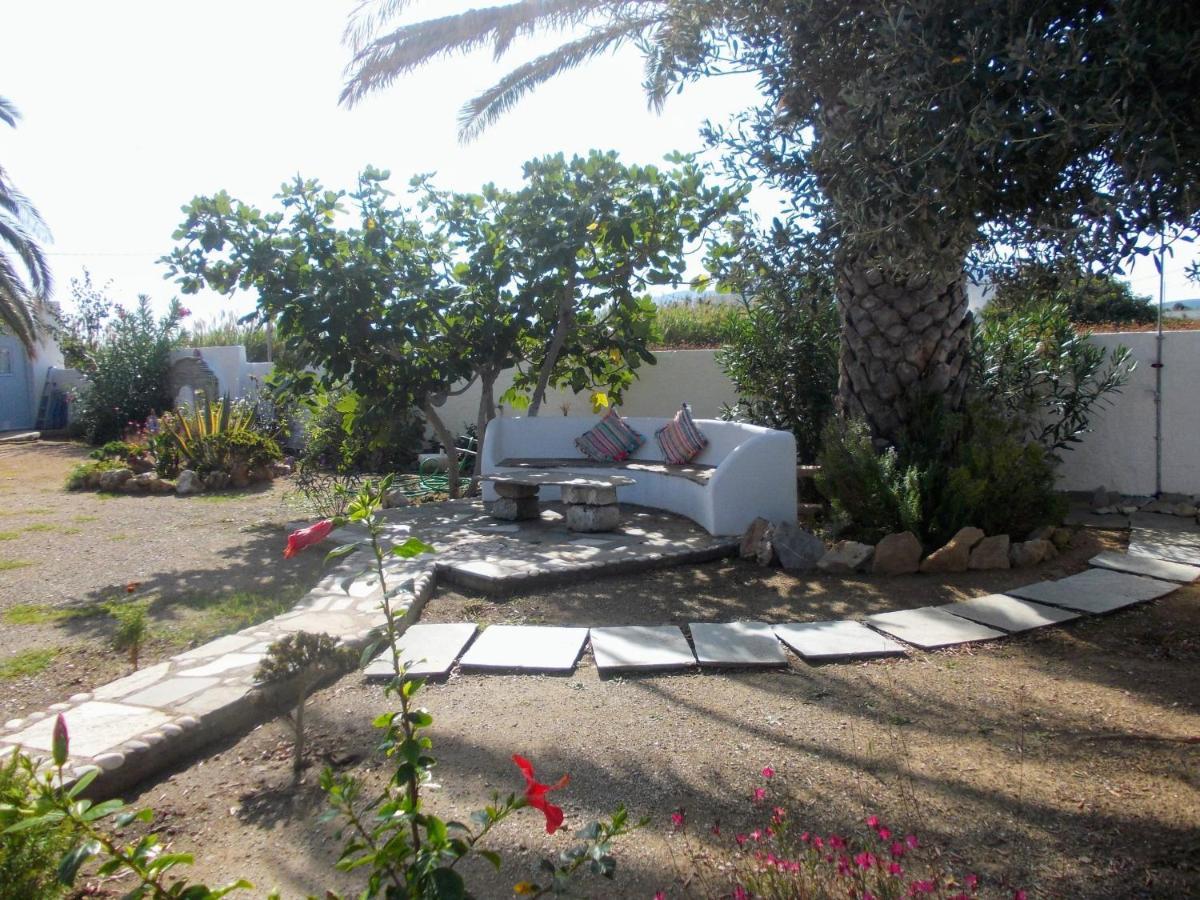 Nyfes Traditional Boutique Frosyni Skyros Exterior photo