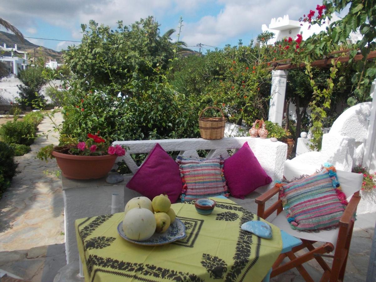 Nyfes Traditional Boutique Frosyni Skyros Exterior photo